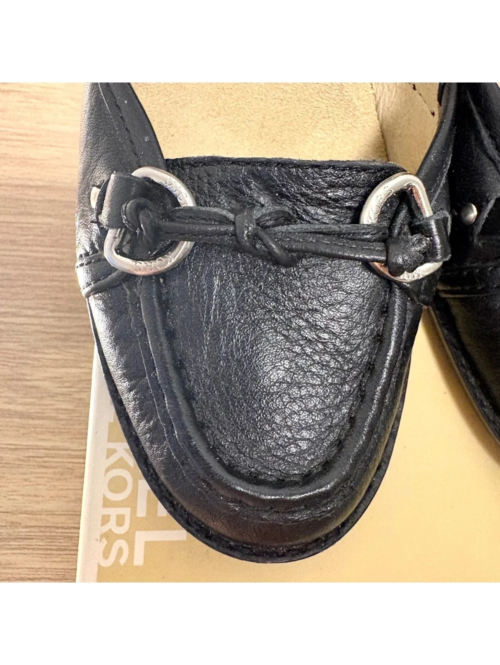 Michael Kors Westside Mid Moc Black Leather Loafers Pumps Heels Size 8.5 M Box